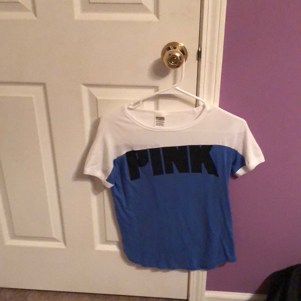 pink short sleeve shirt